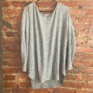 Heather grey medium knit sweater tunic